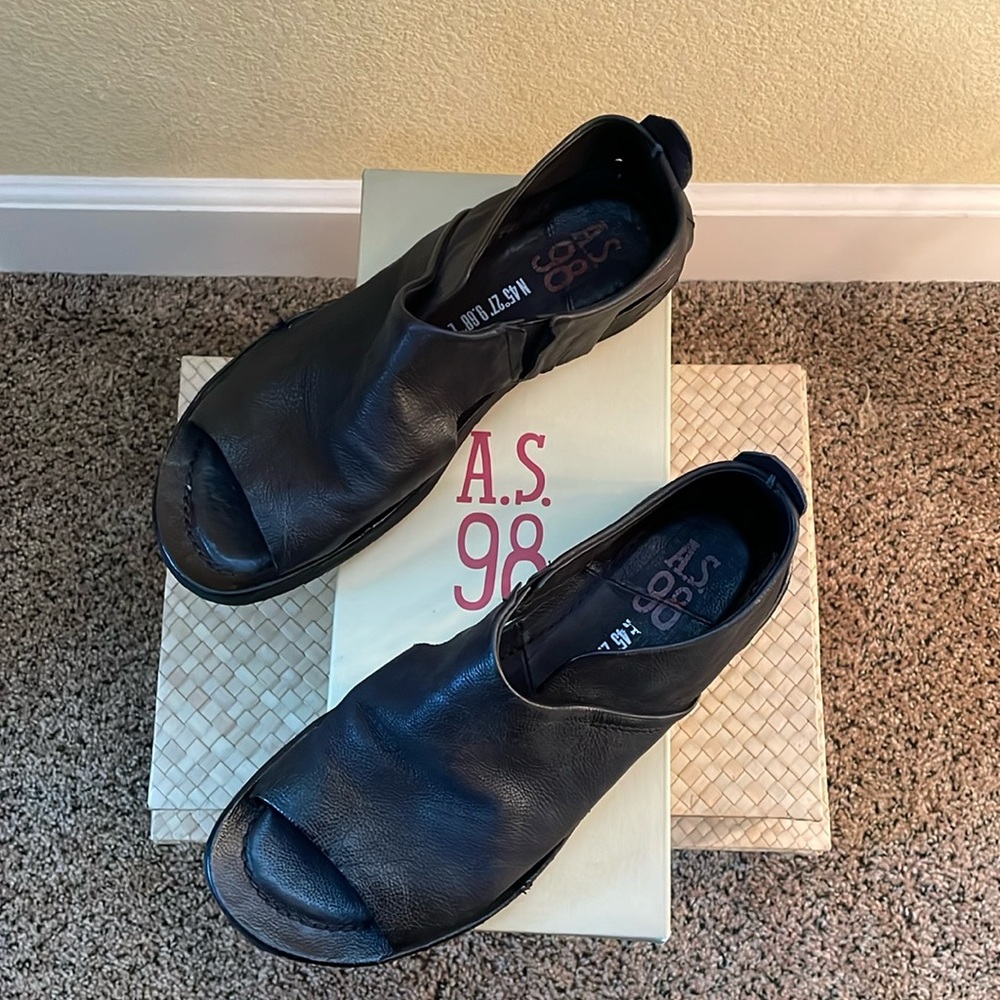 A.S. 98 - black sandals, size 39